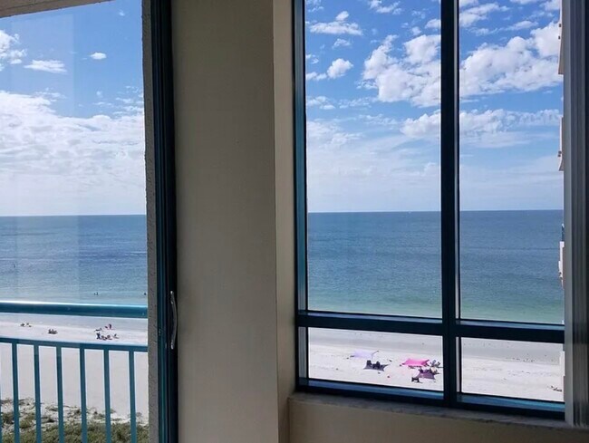 Foto del edificio - 1520 Gulf Blvd