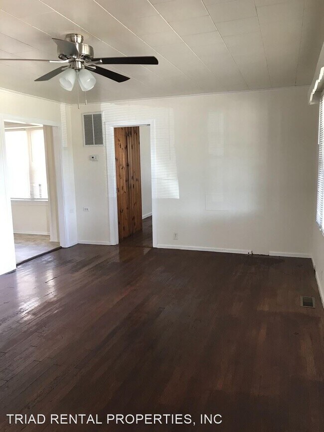 Building Photo - 3 br, 1 bath House - 137 CHURCH ST.
