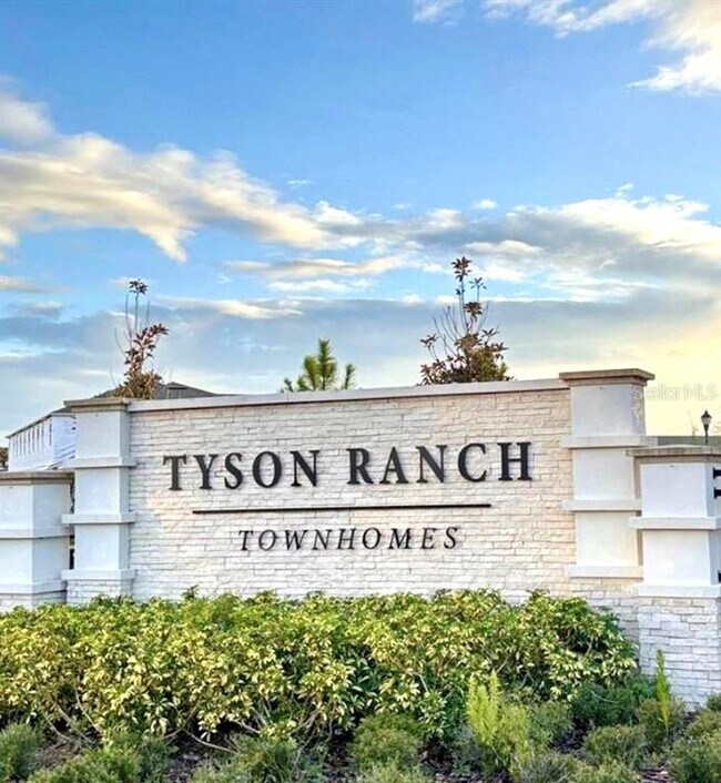 Foto del edificio - 14909 Harvest St