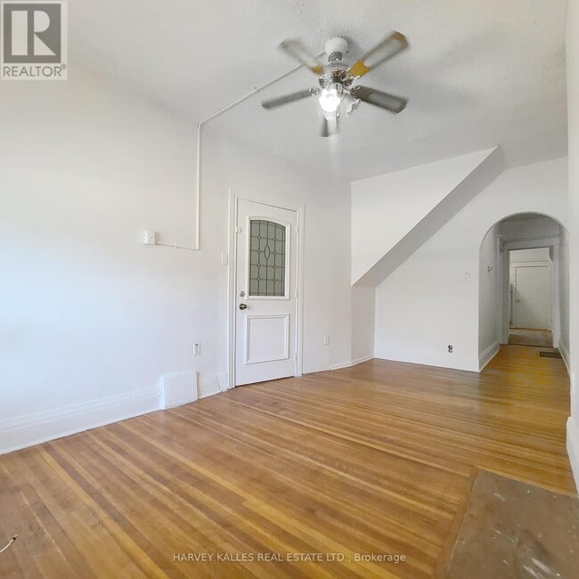 Building Photo - 1041 Ossington Ave