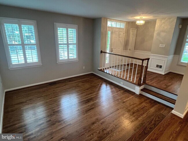 Foto del edificio - 10748 Brewer House Rd