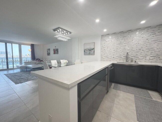 Foto del edificio - 3800 S Ocean Dr