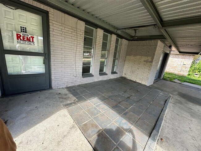 Foto del edificio - 739 Grassmont St