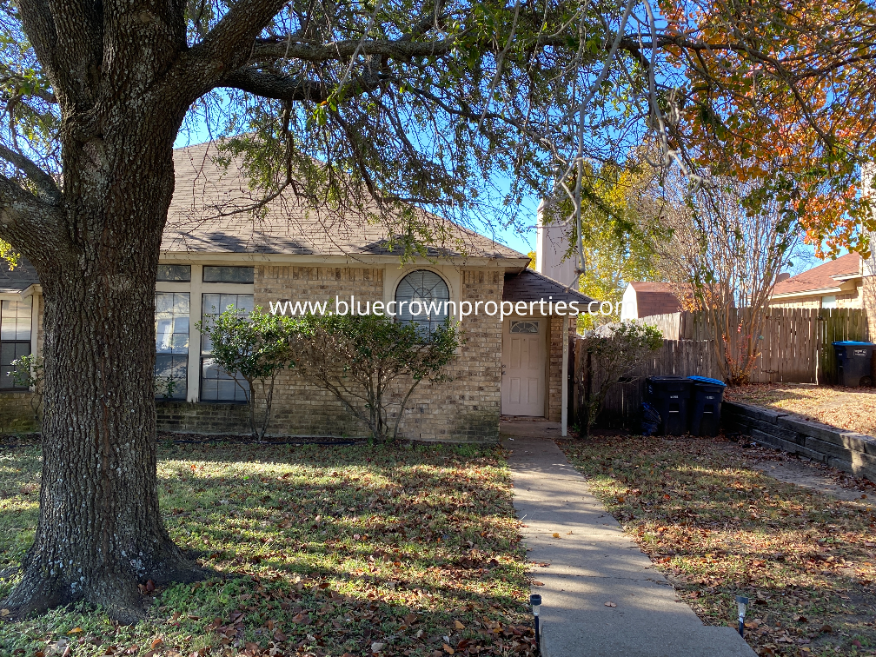 Primary Photo - 3 Bedroom Duplex - White Settlement