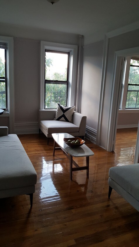 Foto principal - 246 Wadsworth Ave
