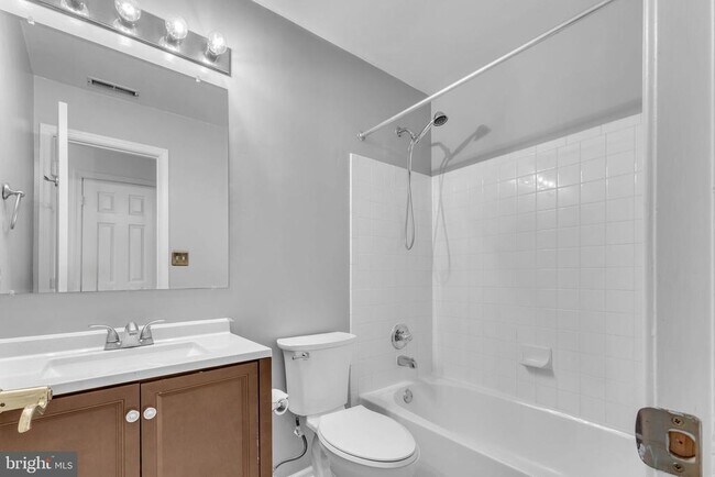 Foto del edificio - 5937 Kirkcaldy Ln