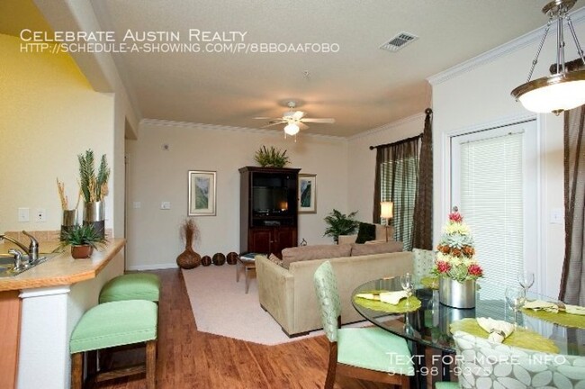 Building Photo - Onion Creek Luxury