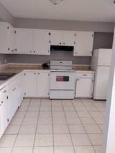 Building Photo - 1120 Sherron Ave