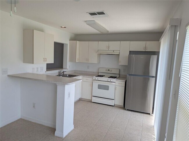 Foto del edificio - 24606 Victoria Wood Ct