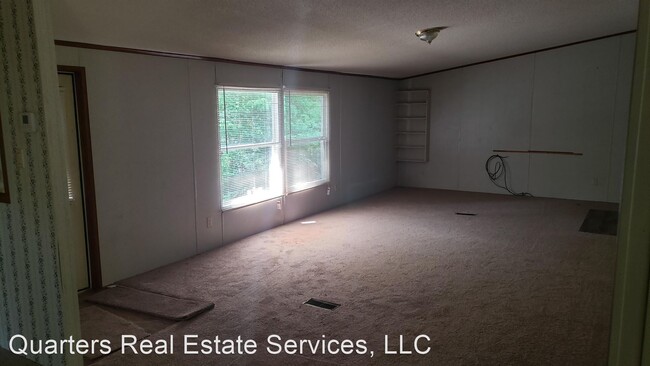 Building Photo - 3 br, 2 bath House - 131 Sheets Tr.
