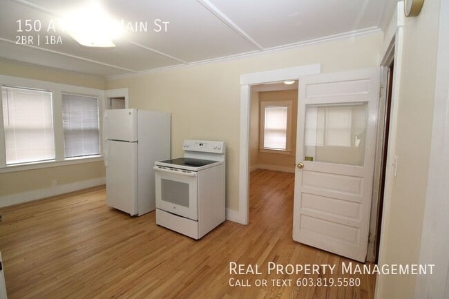 Building Photo - 150 N Main St