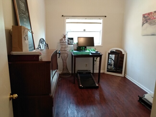 Foto del edificio - 188 Lake Dr