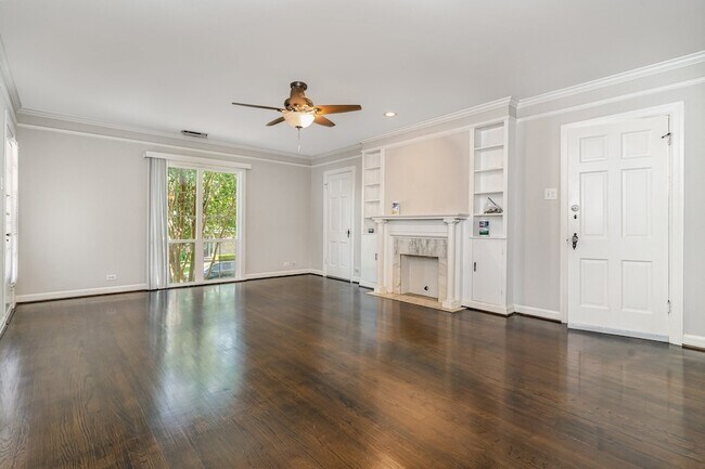 Building Photo - 4146 Normandy Ave