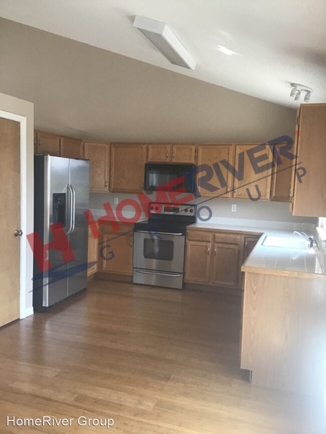 Building Photo - 4 br, 3.5 bath House - 1285 Grass Valley D...