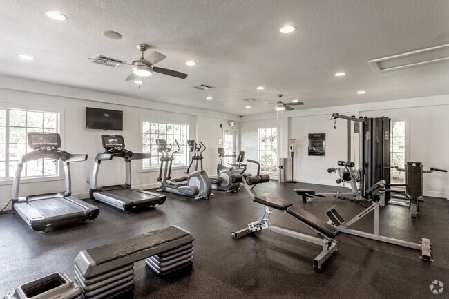 Interior Photo - Atwater