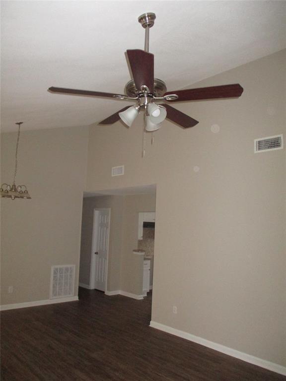 Building Photo - 1700 Tyler Ln