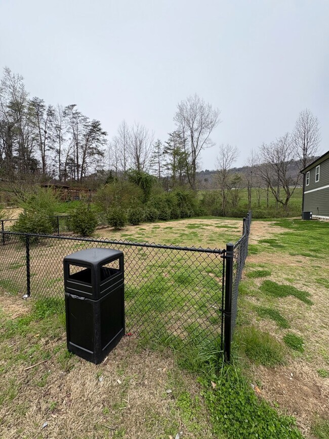 Foto del edificio - 5546 Stream Ln