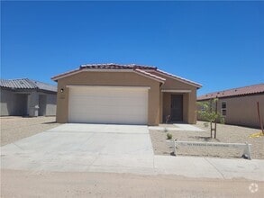Building Photo - 2365 Tapatio Dr