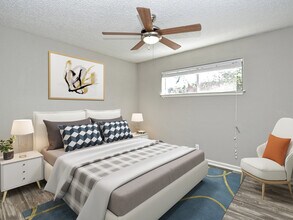 Delwood Station photo'