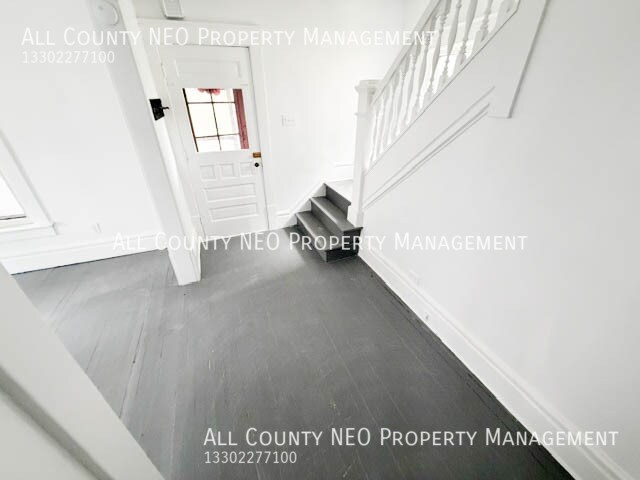 Foto del edificio - 518 Rentschler St