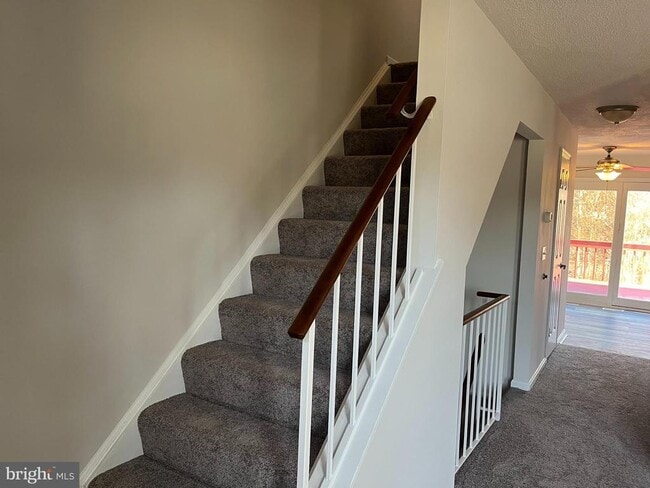 Building Photo - 10503 Greta Lynn Ct