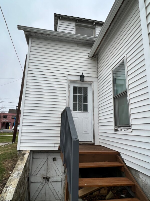 Building Photo - 232-238 Elyria St