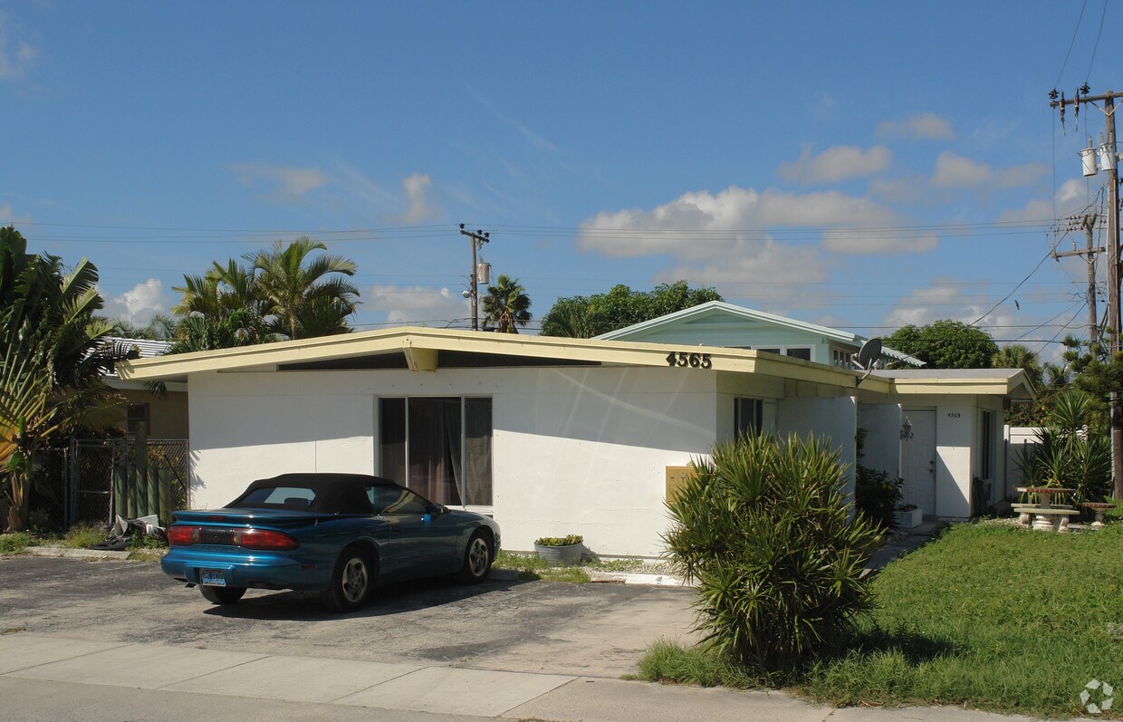 4565 Poinciana St, Lauderdale By The Sea, FL 33308 4565 Poinciana St Lauderdale By The Sea, FL