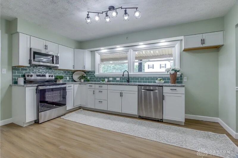 Foto del edificio - 246 Palmer Dr