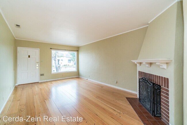 Foto del edificio - 2 br, 1 bath House - 317 Hollister Court