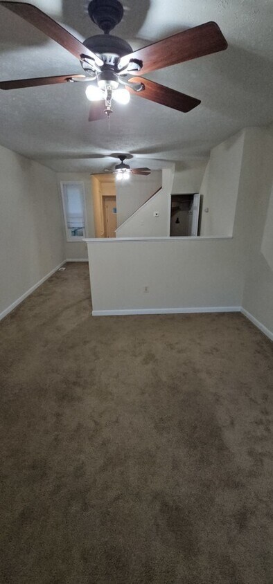 Primary Photo - 1 Bed and Den