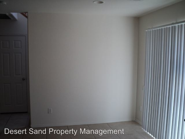 Foto del edificio - 8261 Wildwood Glen Dr