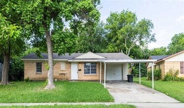 Building Photo - 2045 Avis Cir