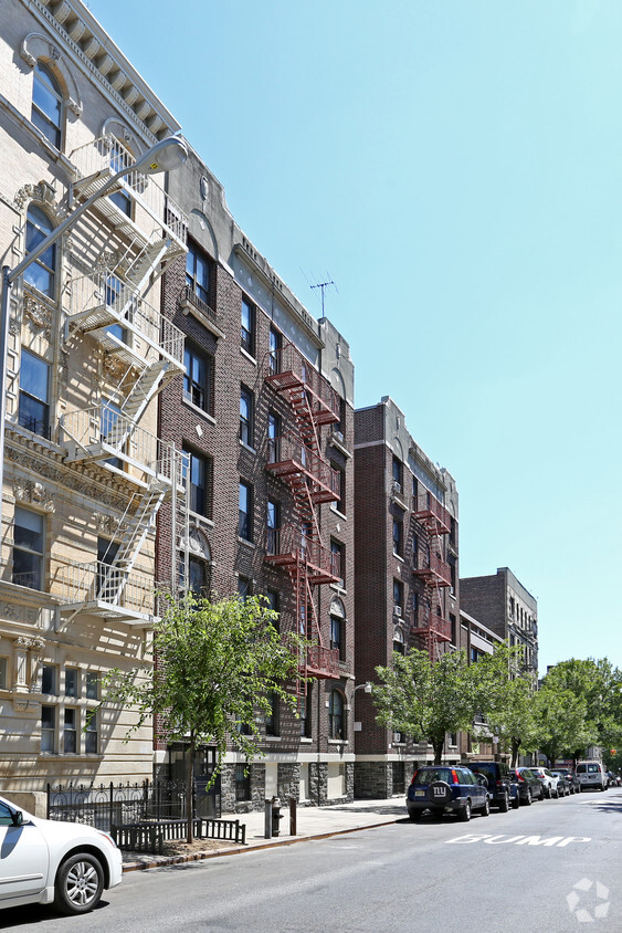 Building Photo - 465 W 152nd St