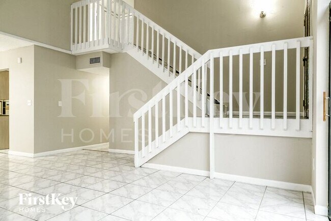 Building Photo - 3416 SW 116th Pl