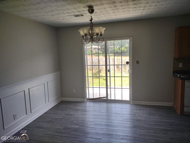 Foto del edificio - 736 Georgetown Ct