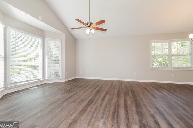Building Photo - 89 Indian Trail Dr