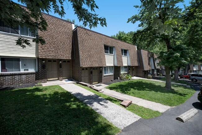 Foto del edificio - TimberCove Apartments