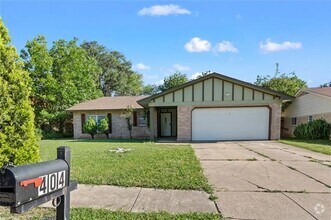 Building Photo - 404 Cavendish Dr
