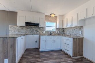 Building Photo - 125 Rd 5814