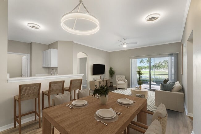 Living / Dining Area - Bay Breeze Villas