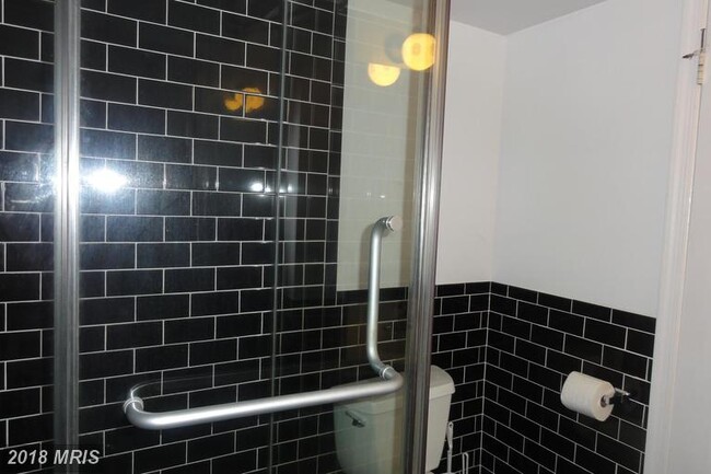 Building Photo - 2867 Coors Park Ct