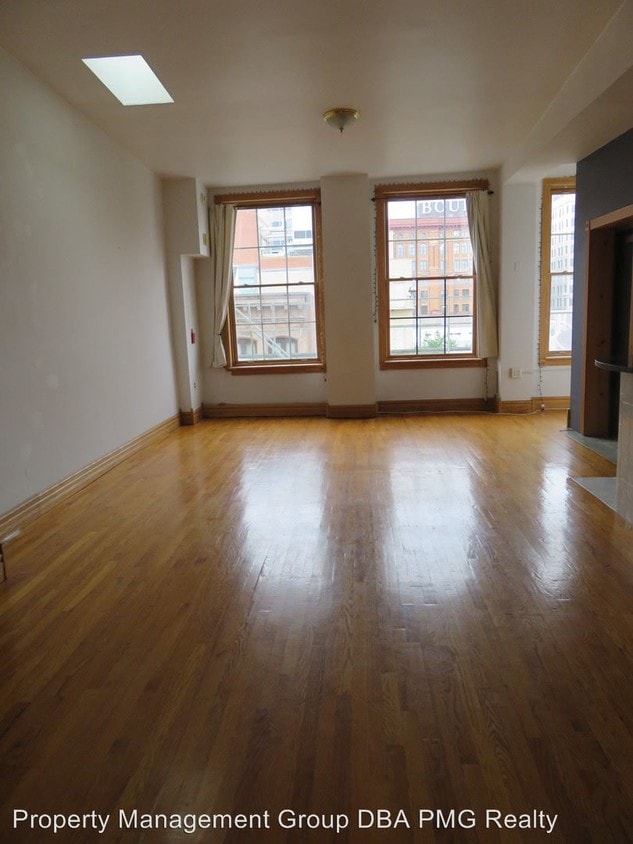 Building Photo - 35 S 3rd St