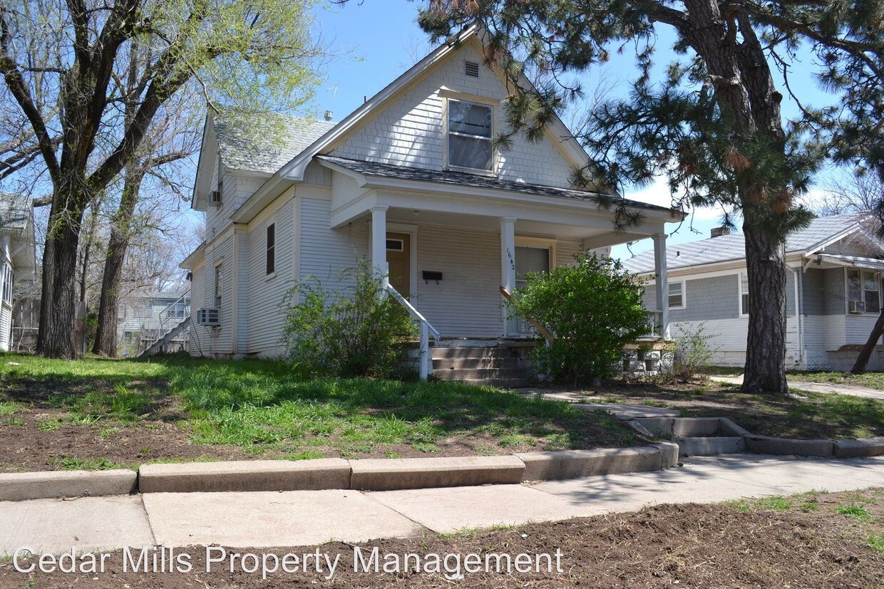 Primary Photo - 2 br, 1 bath Apartment - 1642 N. Holyoke