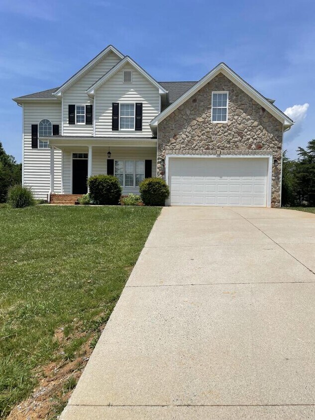 5 bedroom in Forest VA 24551 House Rental in Forest, VA