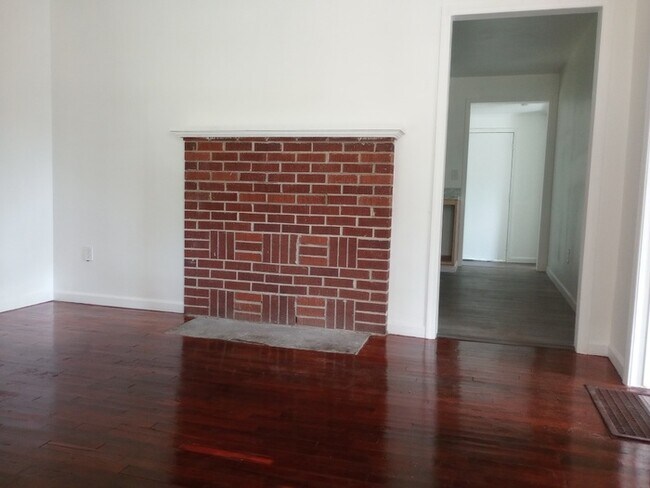 Foto del edificio - 2 Bedroom 2 Bathroom House