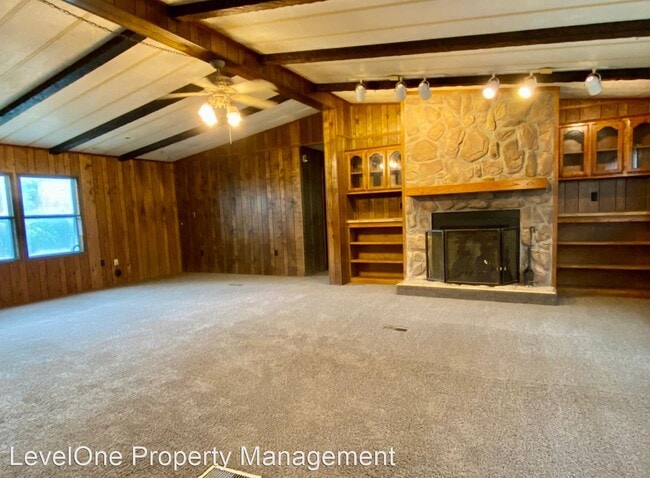 Building Photo - 3 br, 2 bath House - 20450 SE 29th Street