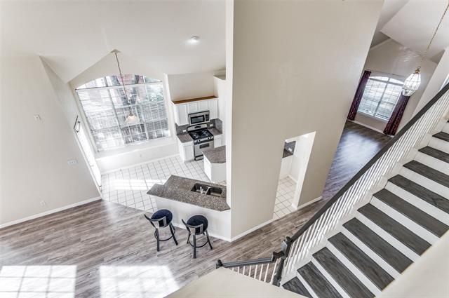 Building Photo - 9005 Crown Point Cir