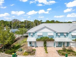 Building Photo - 104 Parrotfish Ln
