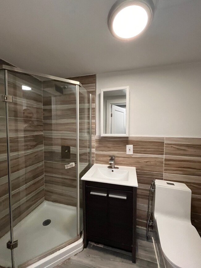 Foto del edificio - 271 Hancock Ave