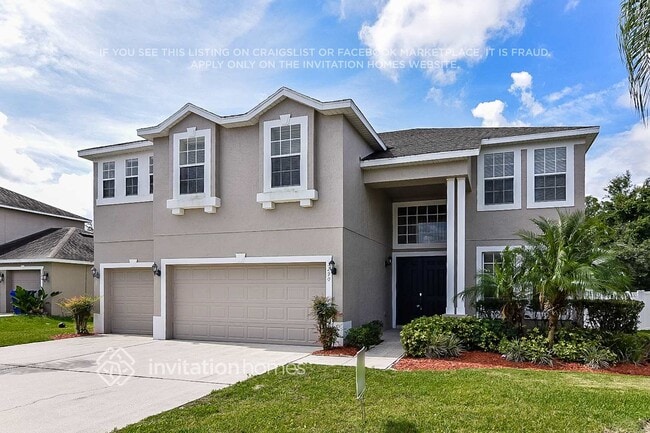 Building Photo - 3290 Fawnwood Dr